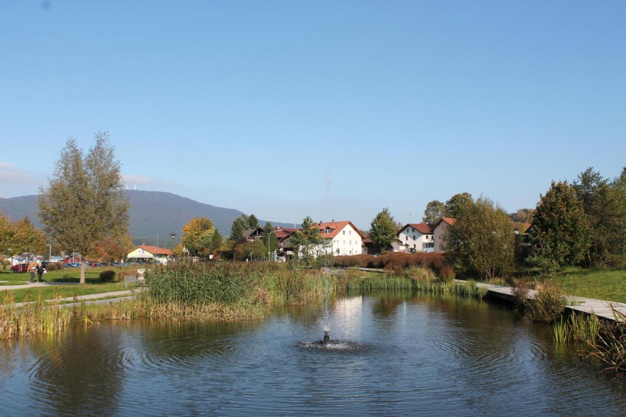 Grafenwiesen Gaestehaus Fidelis מראה חיצוני תמונה